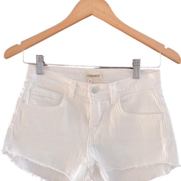 Jewelry - L’agence white shorts SZ 23